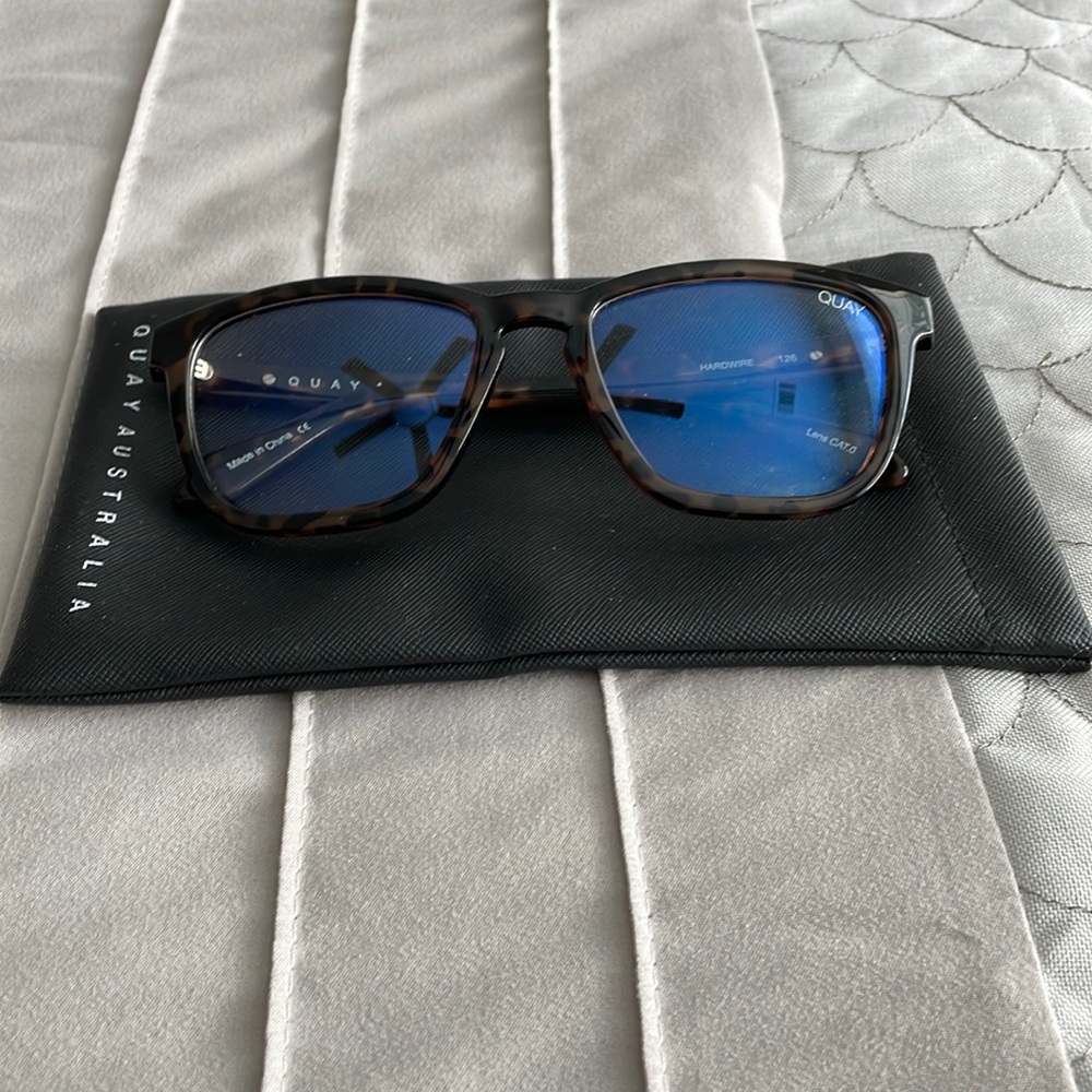 Quay Australia Blue Light Glasses tortoise color
